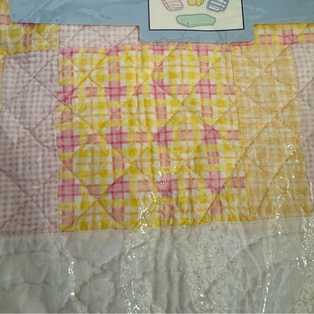Carter's Baby Hand Stitched Quilt 36" x 42" NEW Vintage Retired - Picture 6 of 16